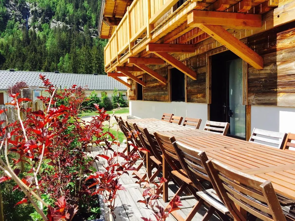 Chalet Le Petit Nicolas, Jacuzzi, Vue Mont Blanc Chamonix