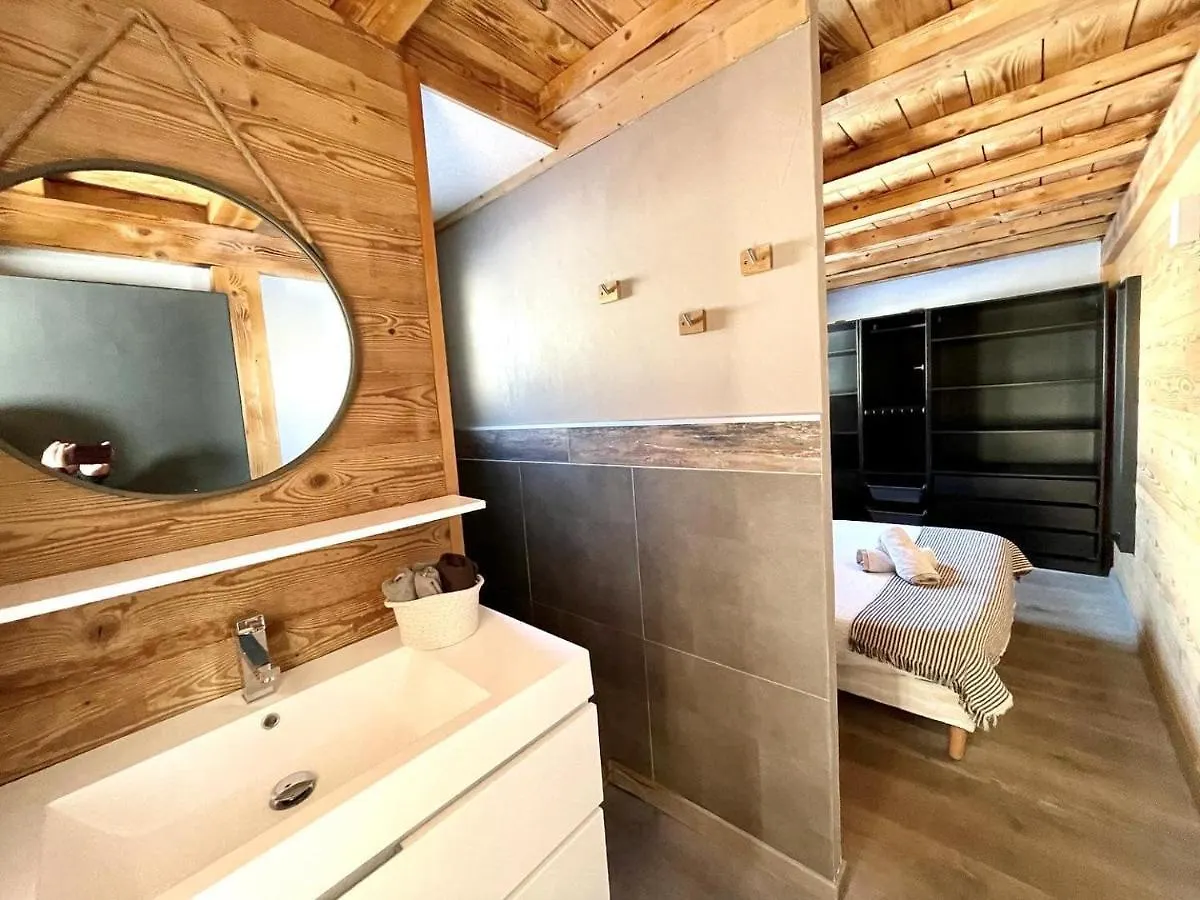 Chalet Le Petit Nicolas, Jacuzzi, Vue Mont Blanc Chamonix