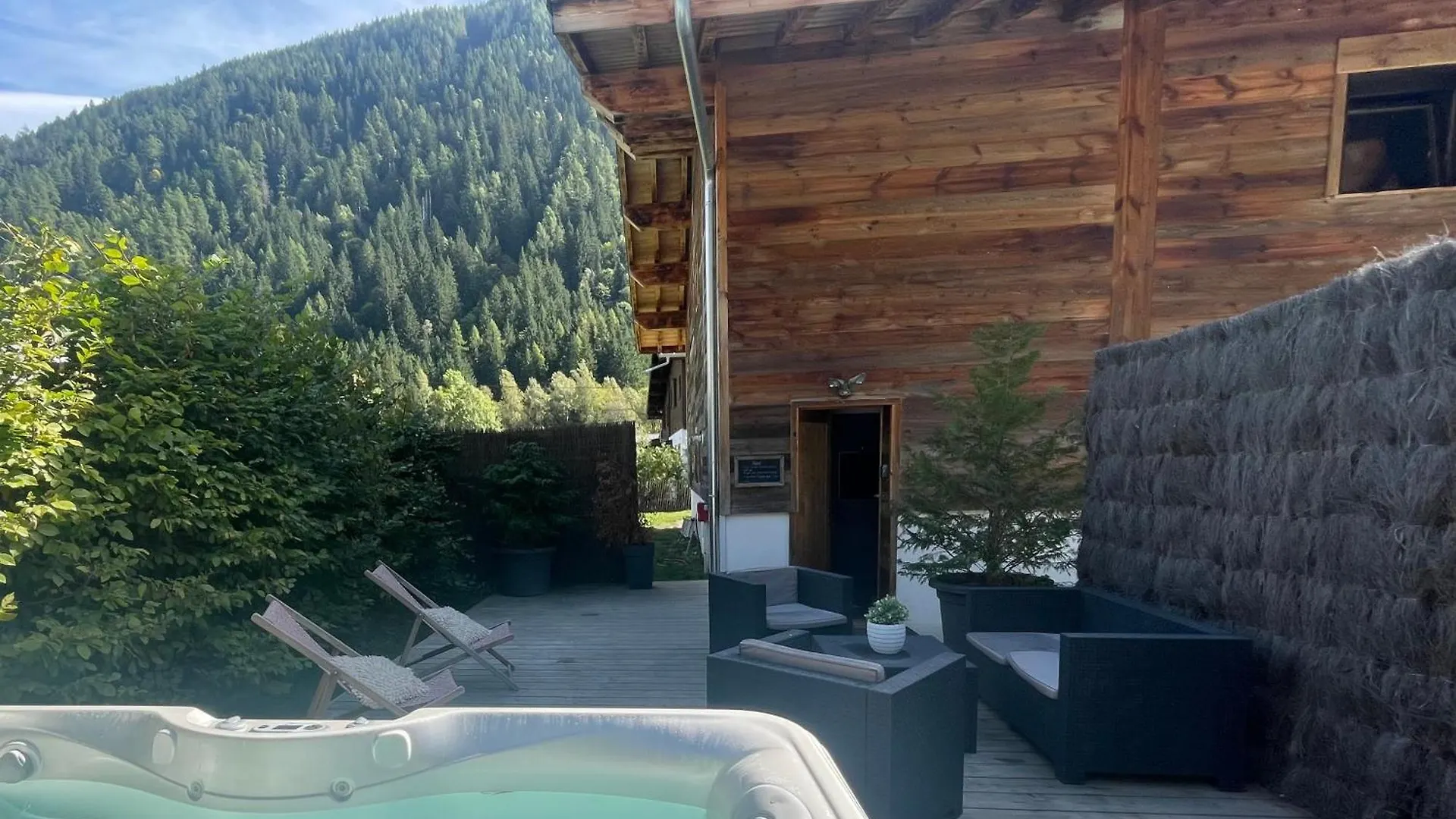 Chalet Le Petit Nicolas, Jacuzzi, Vue Mont Blanc Chamonix