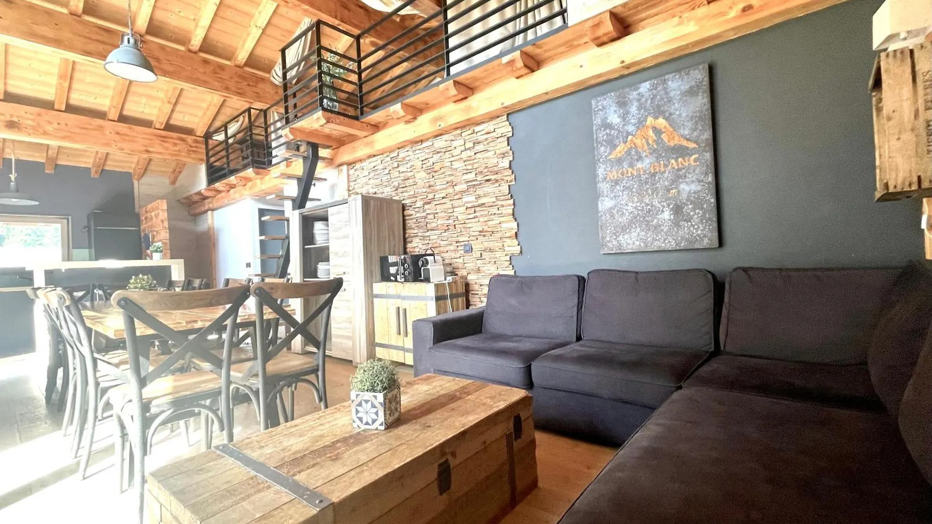Chalet Le Petit Nicolas, Jacuzzi, Vue Mont Blanc Chamonix