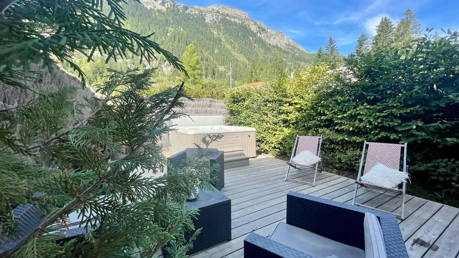 Chalet Le Petit Nicolas, Jacuzzi, Vue Mont Blanc Chamonix 0*,