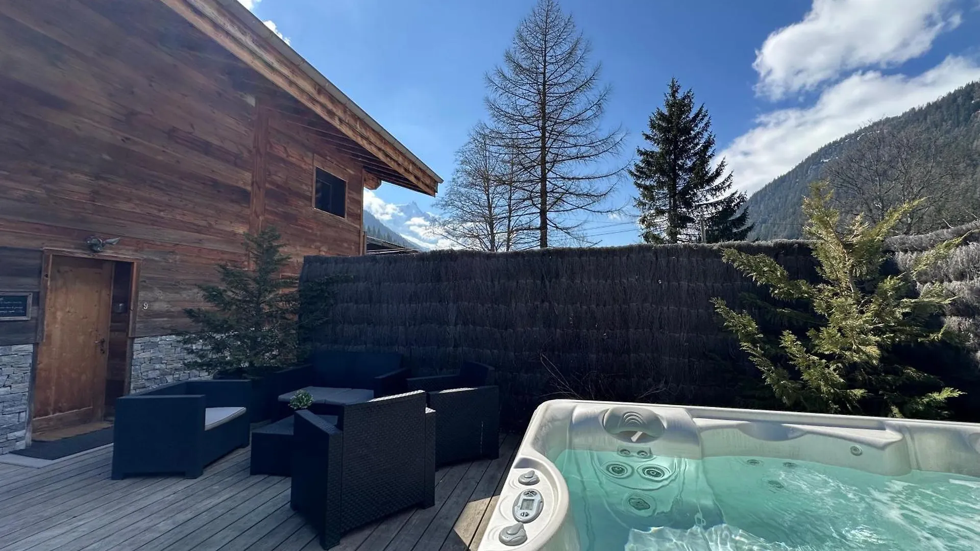 Chalet Le Petit Nicolas, Jacuzzi, Vue Mont Blanc Chamonix 0*,  Frankreich